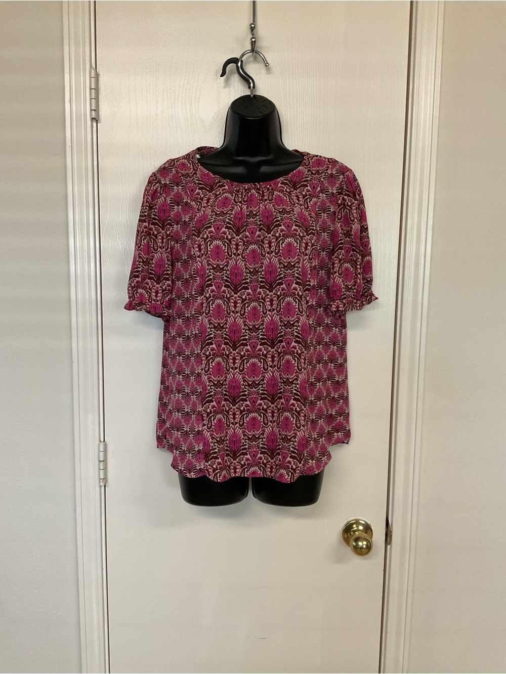 DR2 Pink Patterned Short-Sleeve Blouse